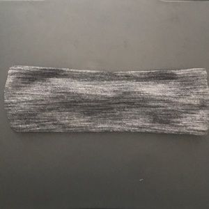 Lululemon Fringe Fighter Headband